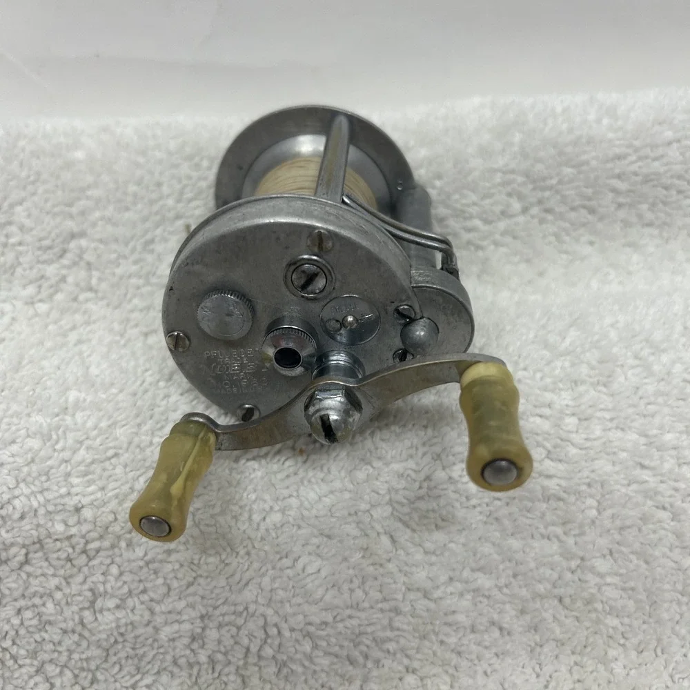 Pflueger Nobby 1963 Vintage Baitcasting Fishing Reel Tested